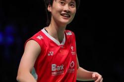 英雄联盟总决赛2025-德国队横扫中国队，陈雨菲点燃赛场