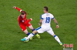 英雄联盟总决赛-包含赛后分析场面剖析总结彰显一方最终胜就的词条