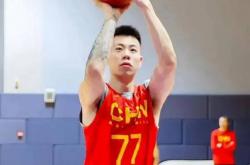 LOL决赛-篮网鏖战天津队，张镇麟状态火热