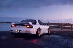 -绿茵引擎，当格列兹曼在F1赛道接管比赛