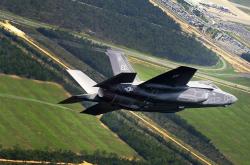 英雄联盟总决赛门票-对抗的艺术，从基耶萨的尖刀突破到西班牙的窒息控制 现代足球的两种强压哲学