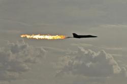 英雄联盟总决赛赛程-切特·霍姆格伦，孟菲斯的寂静与费城的惊雷