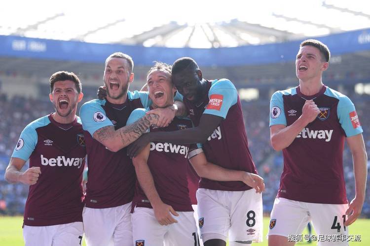 包含南安普顿主场轻取对手，连胜势头再现的词条