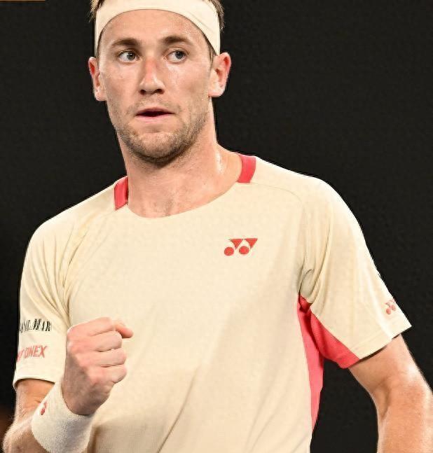 澳网逆转年终总决赛，鲁德关键制胜的简单介绍