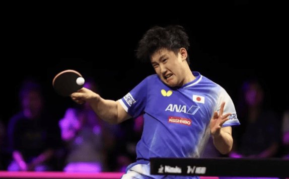 英格兰队险胜日本队，张本智和点燃赛场