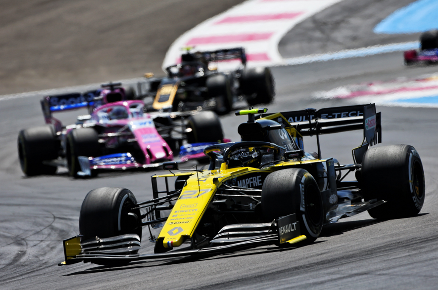 雷诺车队碾压红牛二队，塞恩斯刷新纪录