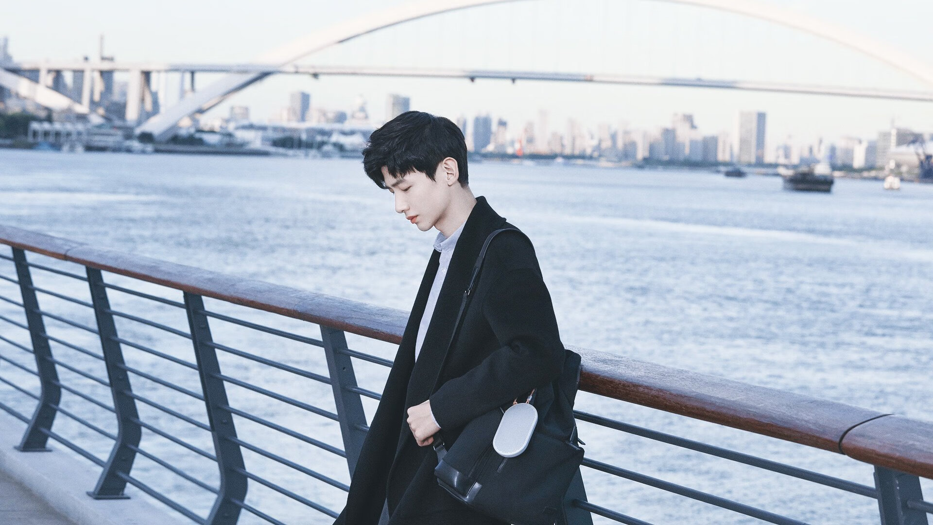 禁区城墙与绿茵密码，当加纳的防守锁死智利的NBA总决赛焦点战