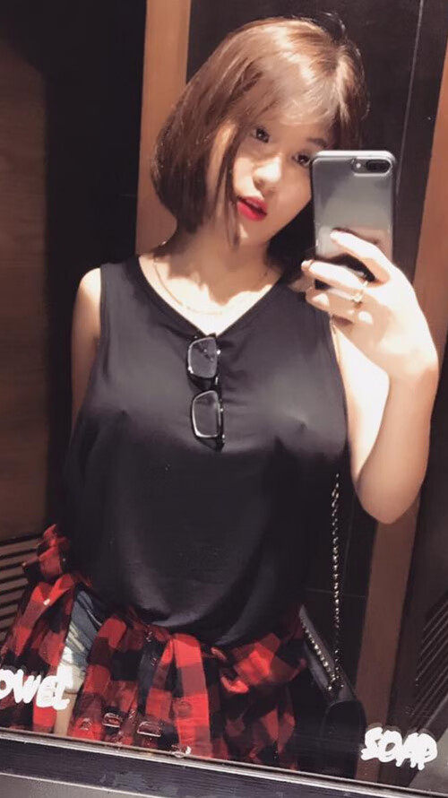 钢脊，楚阿梅尼统治下的艺术与力量对决