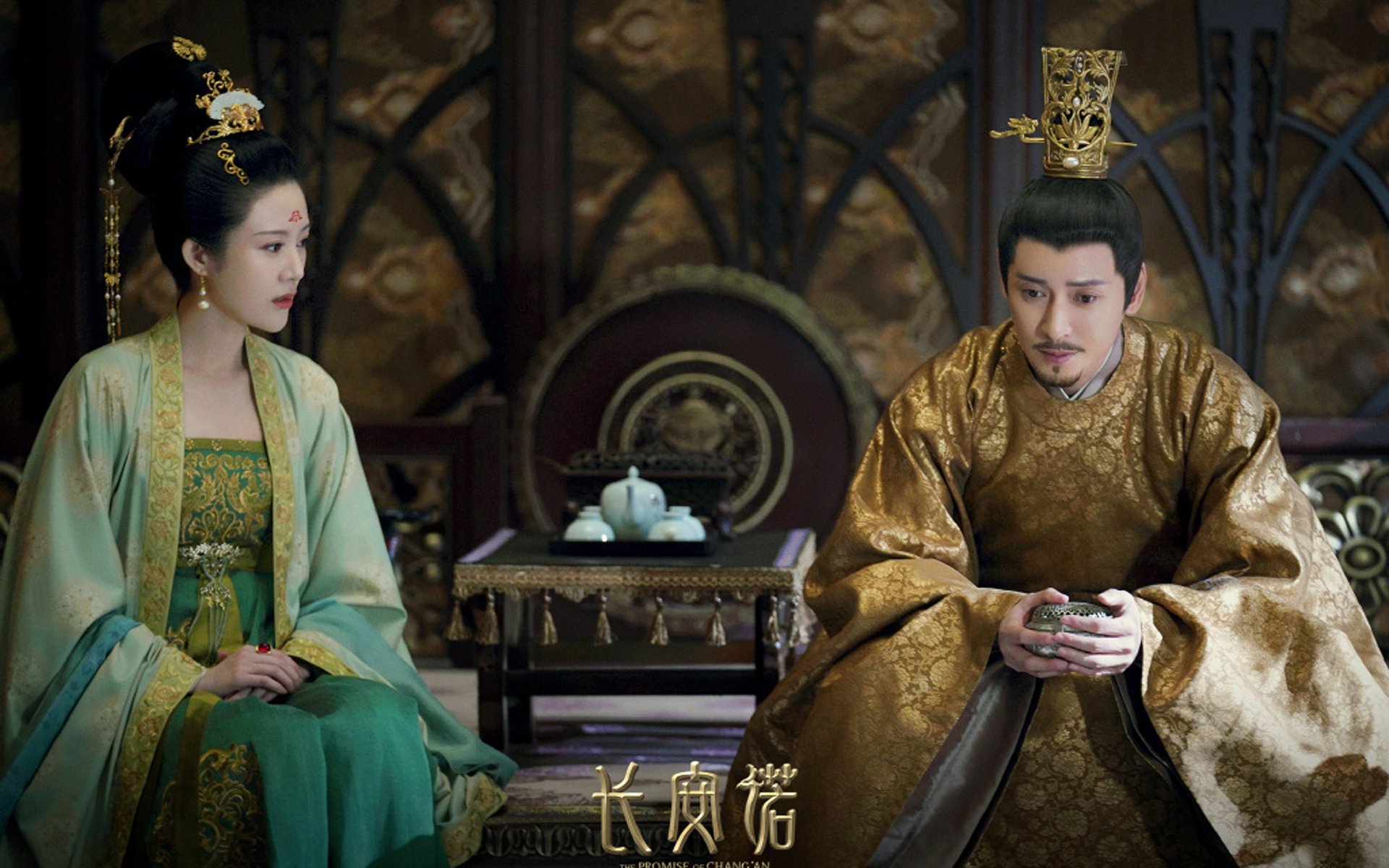 这是一篇为您定制的、具有唯一性视角的文章。为了突出意外与颠覆的戏剧性，我将阿联酋碾压丹麦这一惊人结果，置于三笘薰（日本球星）主导比赛的独特叙事框架下